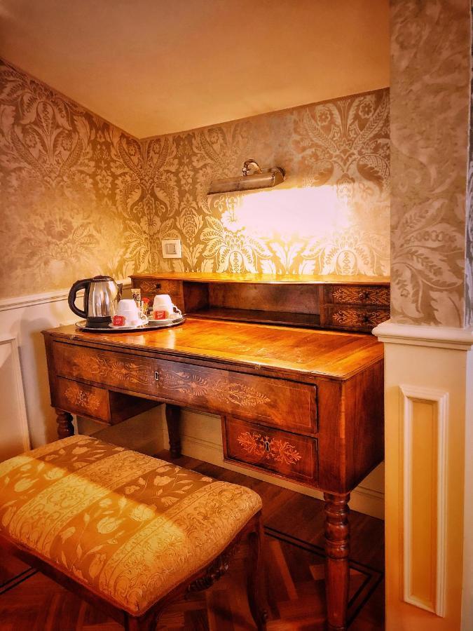 Relais Colle San Pietro Bed & Breakfast Verona Bagian luar foto