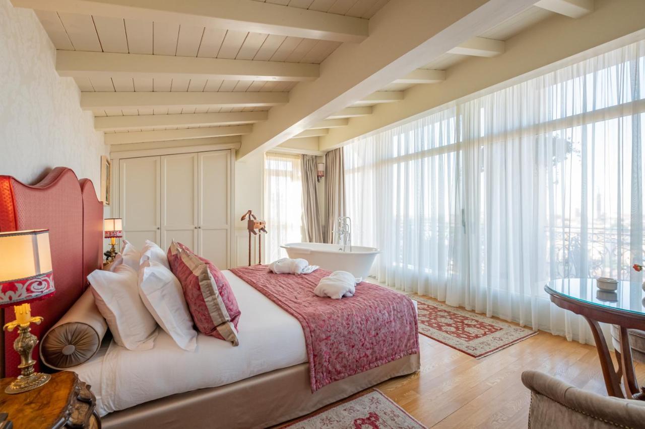 Relais Colle San Pietro Bed & Breakfast Verona Bagian luar foto