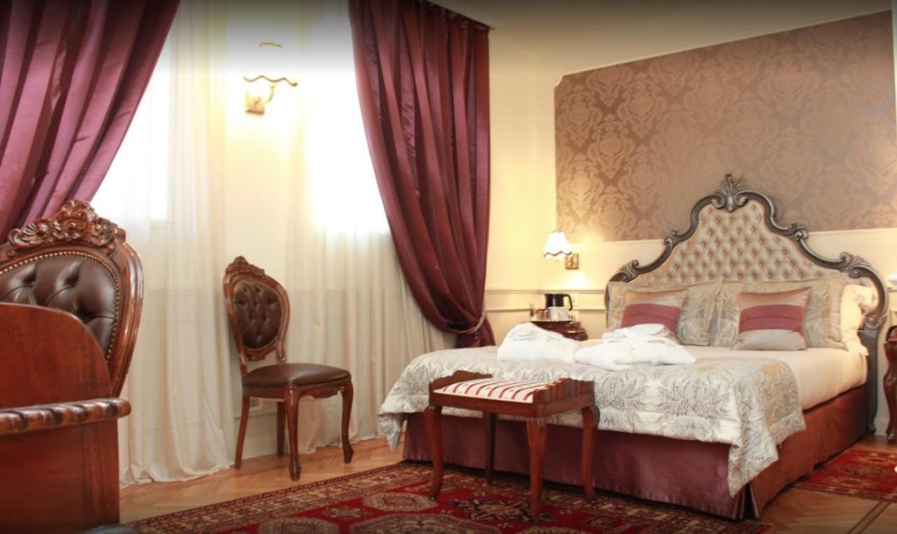 Relais Colle San Pietro Bed & Breakfast Verona Bagian luar foto